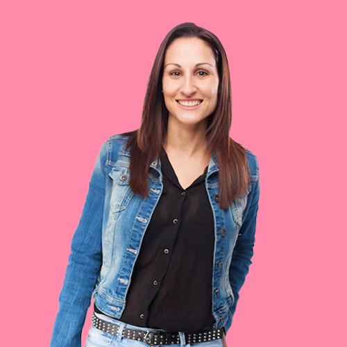 Carolina, 42 años - Empleada administrativa, madre soltera de 2 hijos.